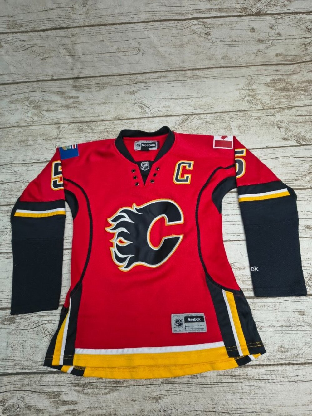 Calgary Flames Mark Giordano #5 Reebok NHL Captain Jersey Women XS
